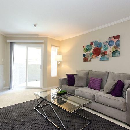 Hollywood Apartment With Balcony Лос Анджелис Екстериор снимка